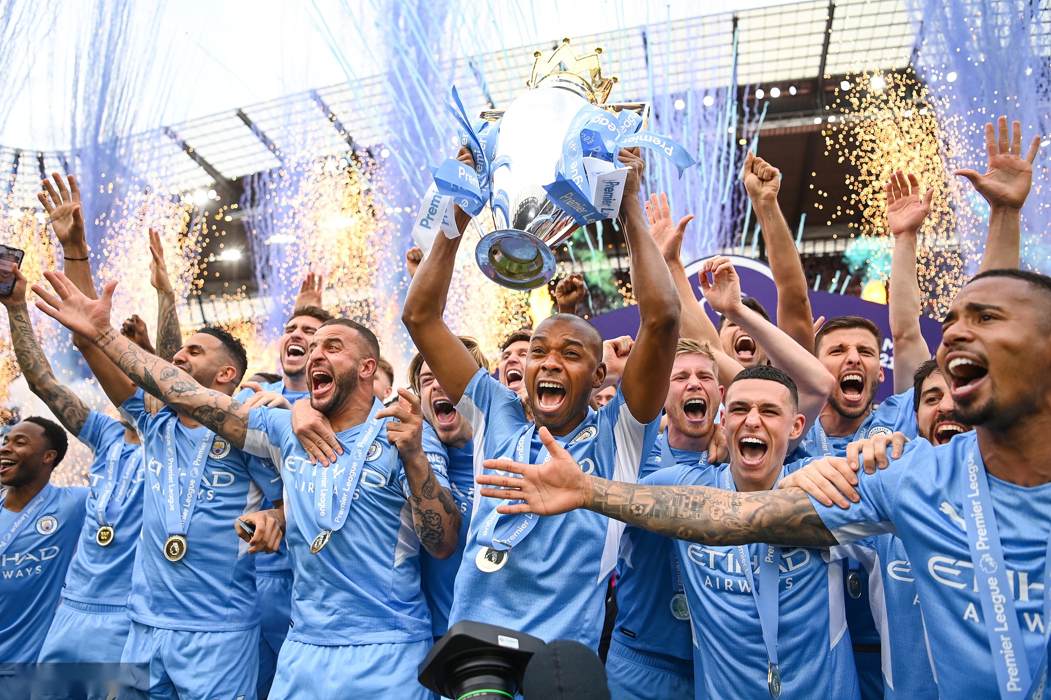 新疆女篮希 新疆女篮希